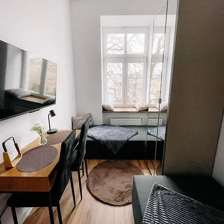 R-apartments Lodz (Lodz)