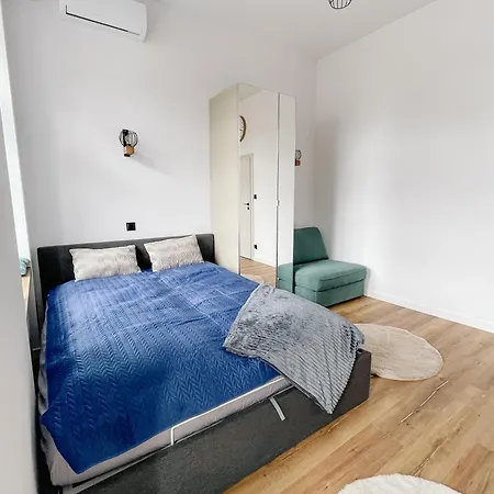 R-apartments Apartment *